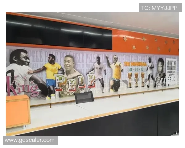 足球传奇贝利的艺术之旅：从绿茵场到画布的精彩瞬间